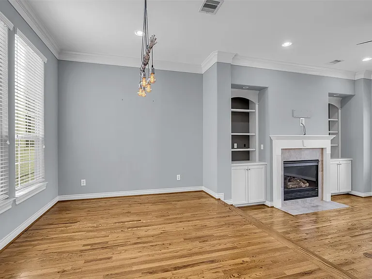 5724 Kansas St — Photo 13