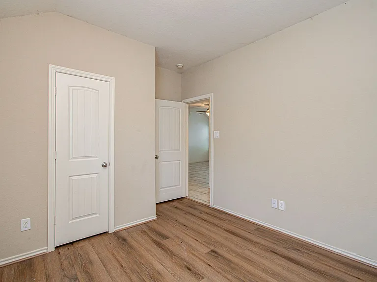 13822 Roman Ridge Ln — Photo 10
