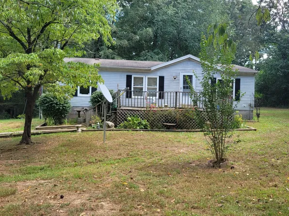 145 Edgewood Ln, Winchester, TN 37398
