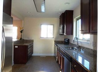 406 Sycamore Rd, Portsmouth, VA 23707