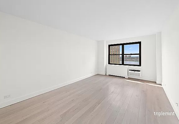 4th image of 185 W End Ave APT 25R