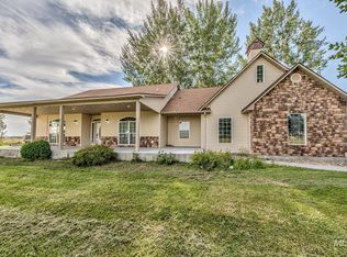 6891 Dallas Rd, New Plymouth, ID 83655