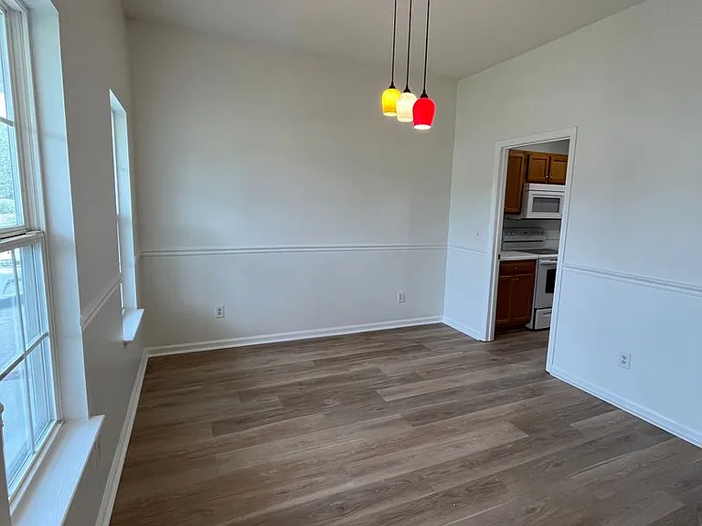 1408 Barouche Ct — Photo 4