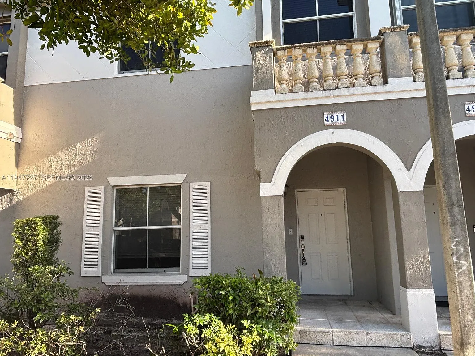 3 bed, 2.5 bath, 1505 sqft, $2,880 — Photo 4