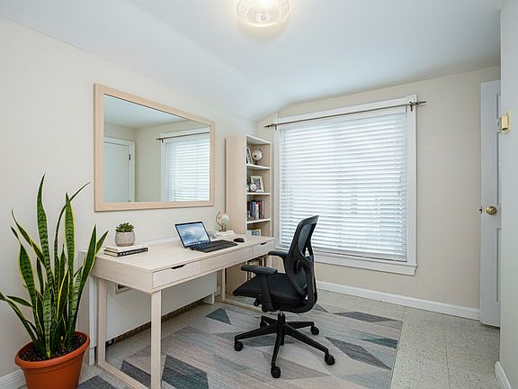 3rd image of 59 Park Ave APT 1