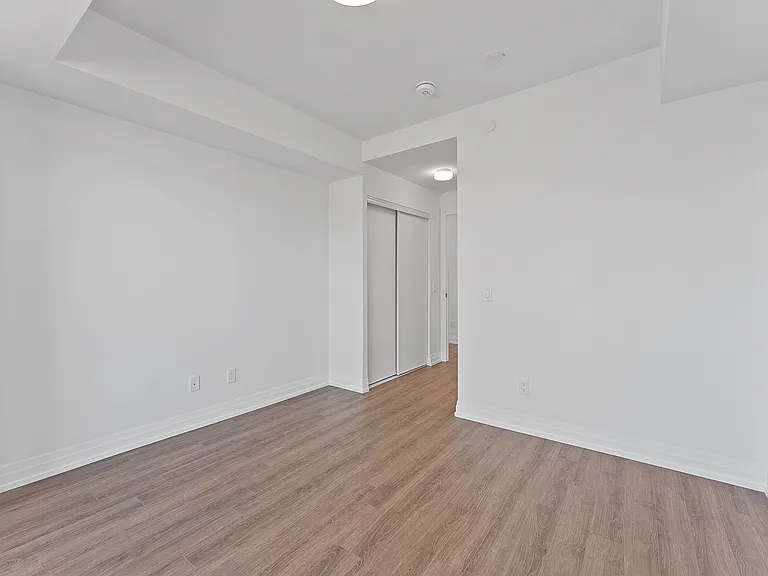 286 Main St — Photo 39