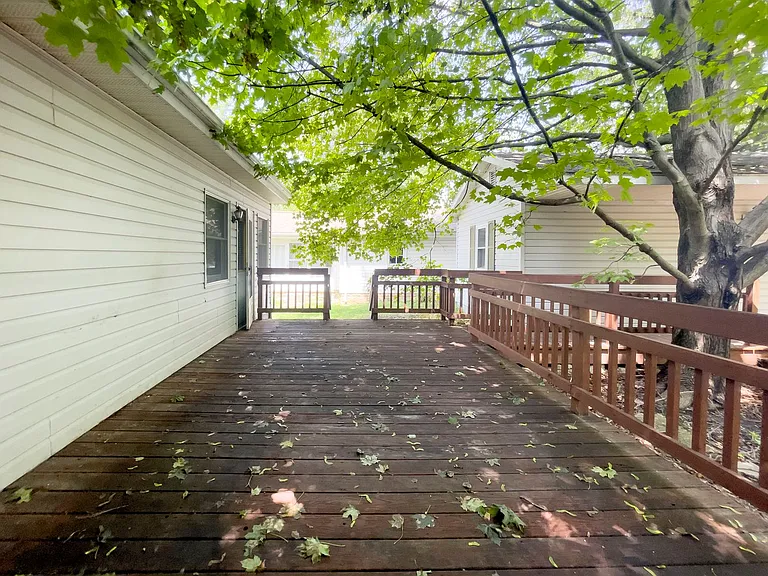 1408 N Lorraine Ave — Photo 14