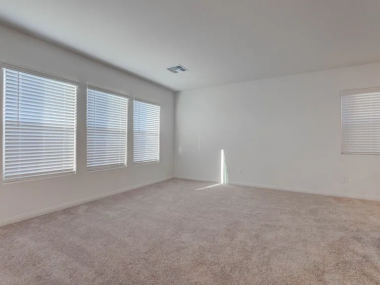 9256 Innot Ave — Photo 6