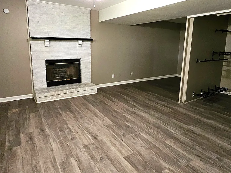 8610 Brookshadow Dr — Photo 18