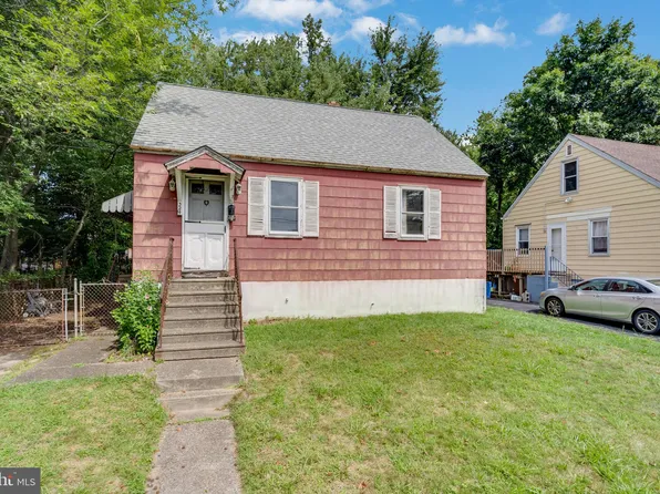 324 Essex Ave, Cherry Hill, NJ 08002