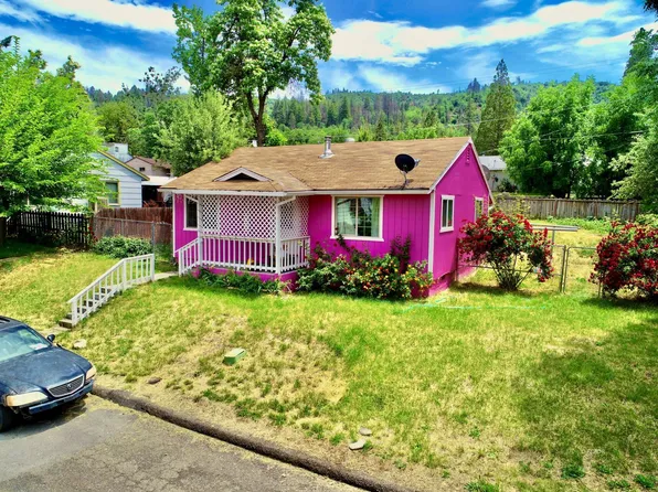 198 1st Ave, Lewiston, CA 96052