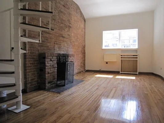 Rented by JK Dansar Corp | media 37