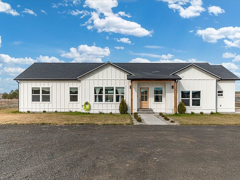 1st image of 25741 Westfield Ln