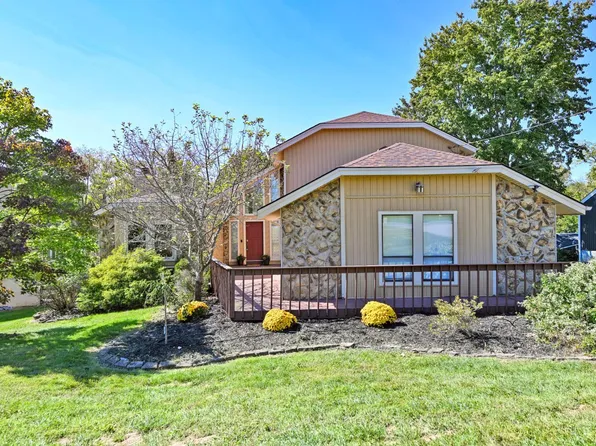 7337 Quail Run Dr, West Chester, OH 45069