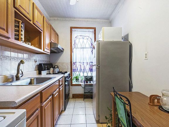 4th image of 1414 Saint Marks Ave