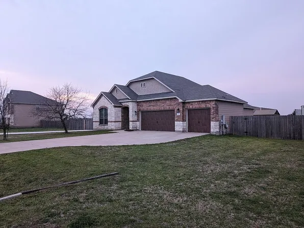 128 Brittany Ln, Bastrop, TX 78602