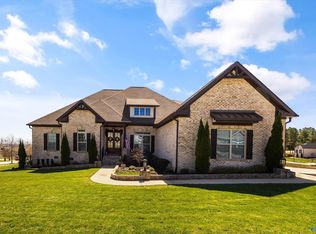 1 Scenic Loop Rd SE, Huntsville, AL 35803