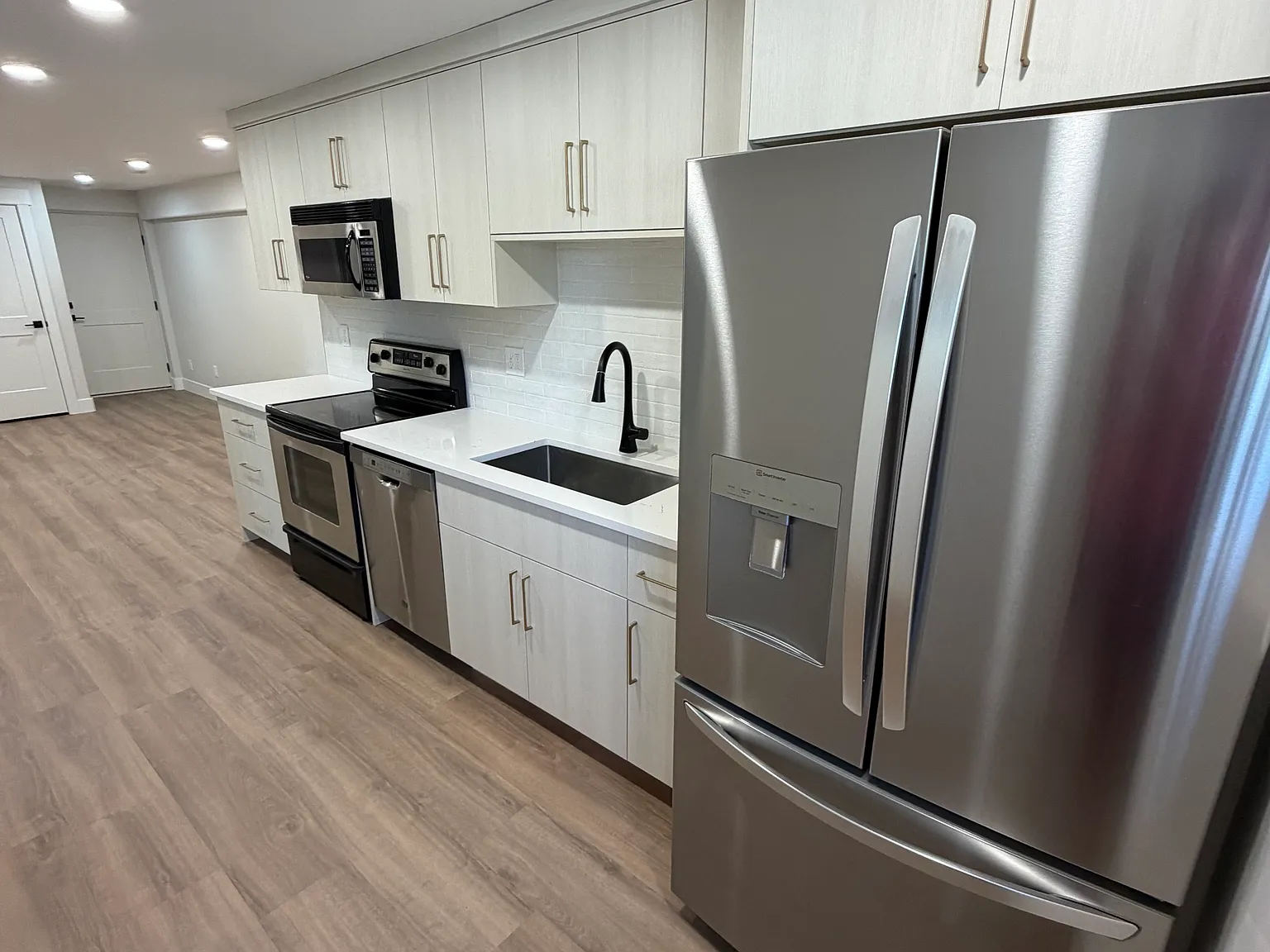 12188 S Jonathan View Ln — Photo 2