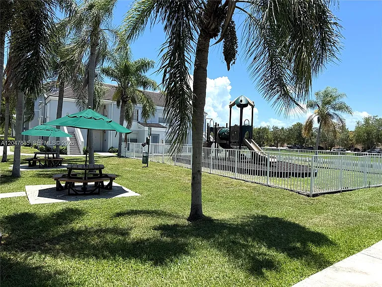 8500 SW 212th St #106 — Photo 13