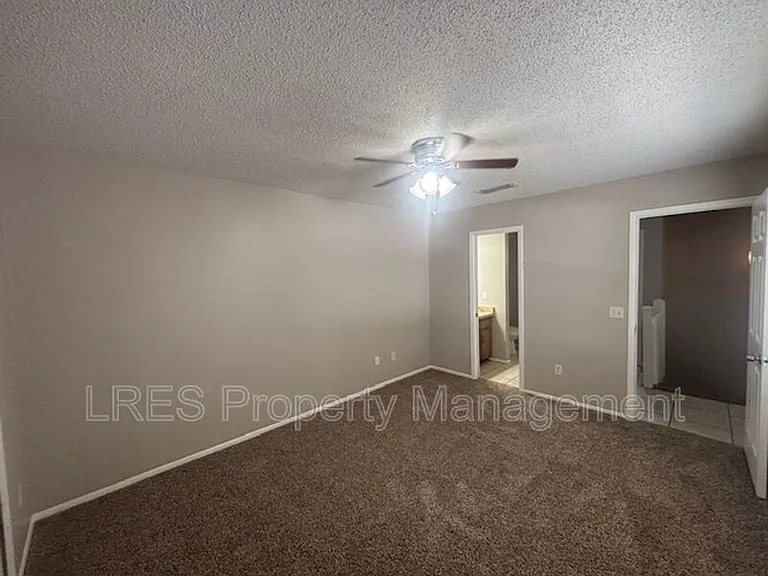 4638 Lighthouse Cir #1 — Photo 16