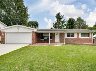67 Willow Way, Saint Charles, MO 63304