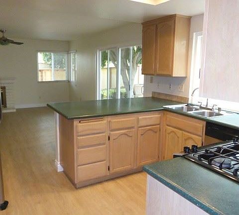 3rd image of 1164 Casa Bonita Way
