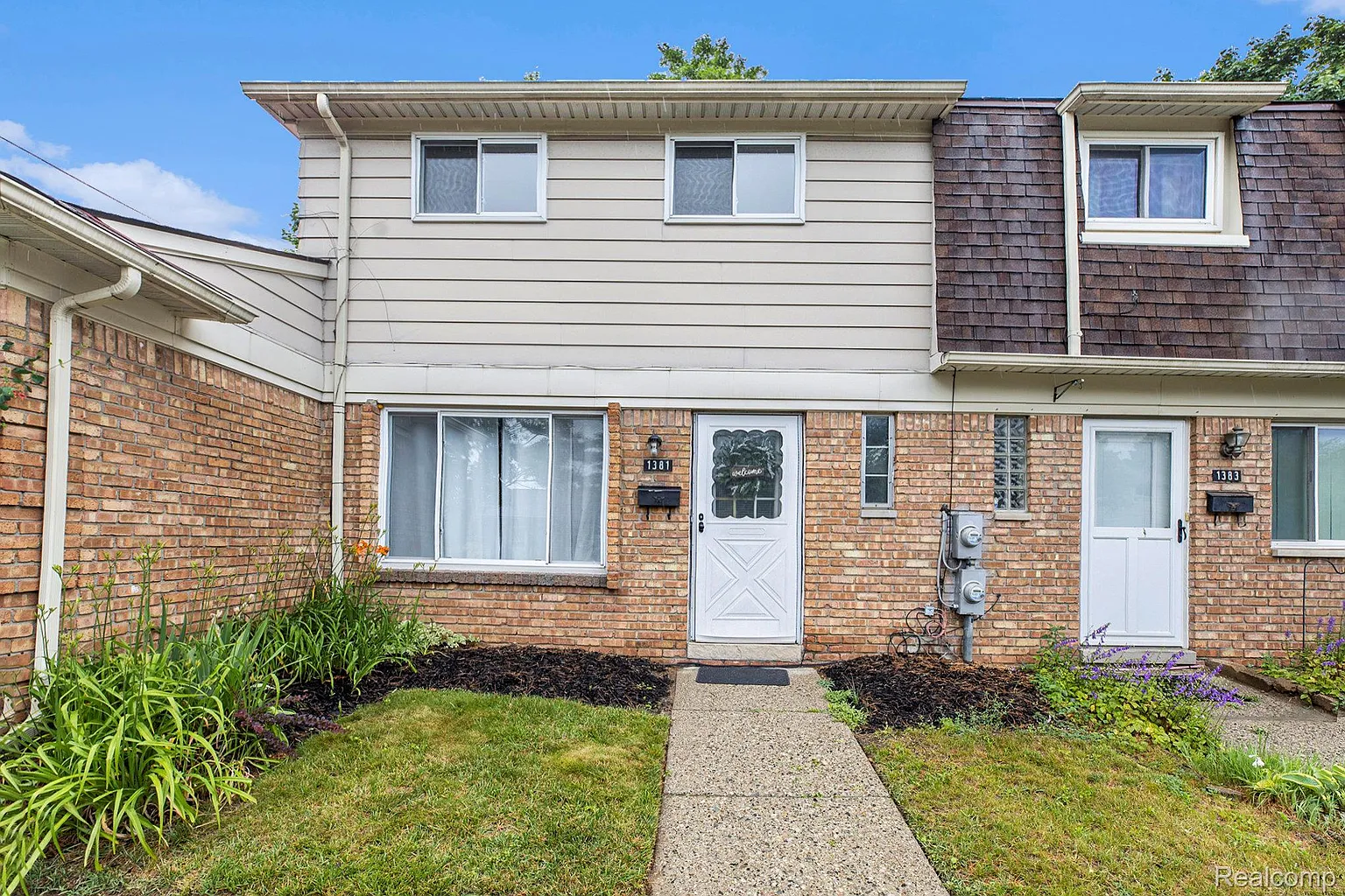 1381 Laurel Valley Dr photo 1