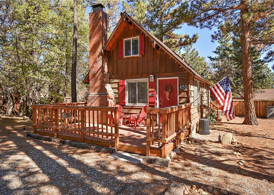 1st image of 455 Moreno Ln