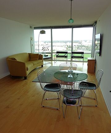5th image of 9715 Woods Dr Unit 1603