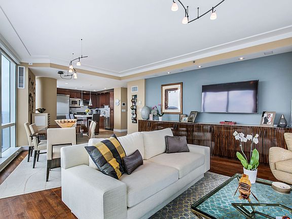 1 Renaissance Square Unit V5C White Plains, NY (04 of 20).jpg