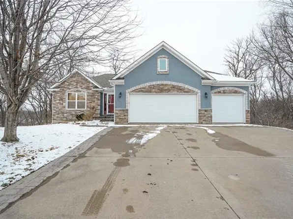 13150 Ridgeview Dr, Platte City, MO 64079