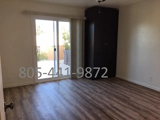 Second upstairs bedroom