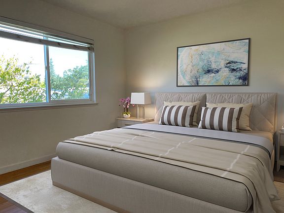 3rd image of 145 Sierra Dr