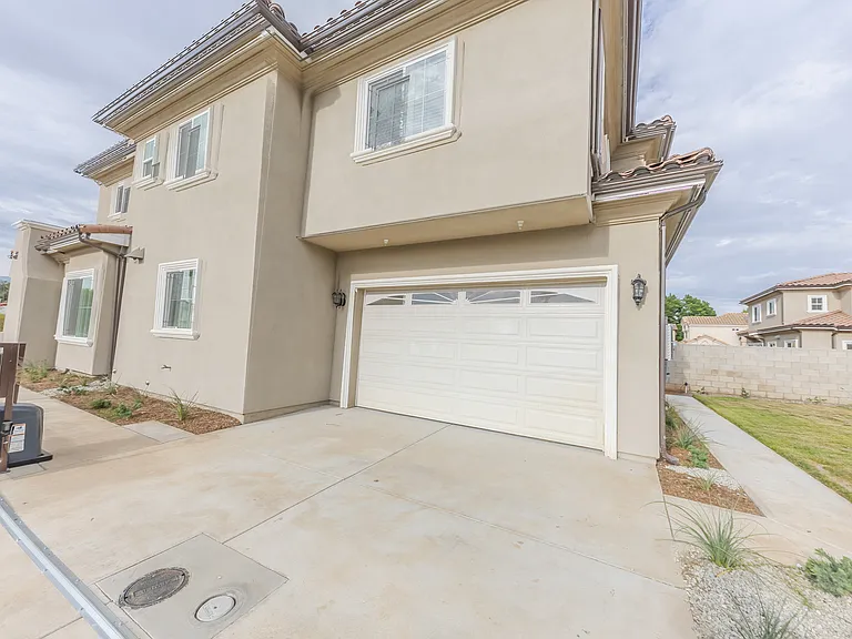 8102 Celito Dr — Photo 6