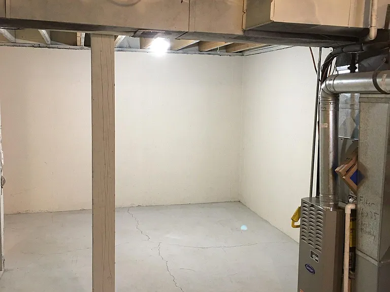 333 Rahm St #333 — Photo 9