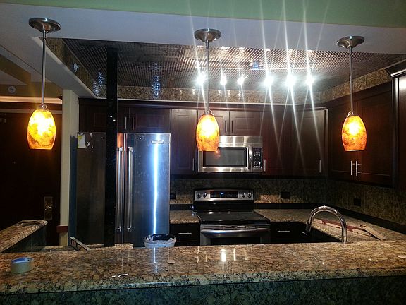 4th image of 1840 Huntington Blvd #2