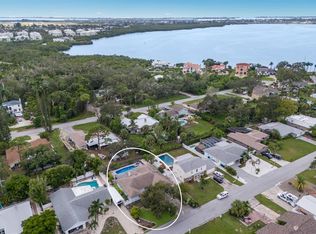 7711 25th Ave W, Bradenton, FL 34209