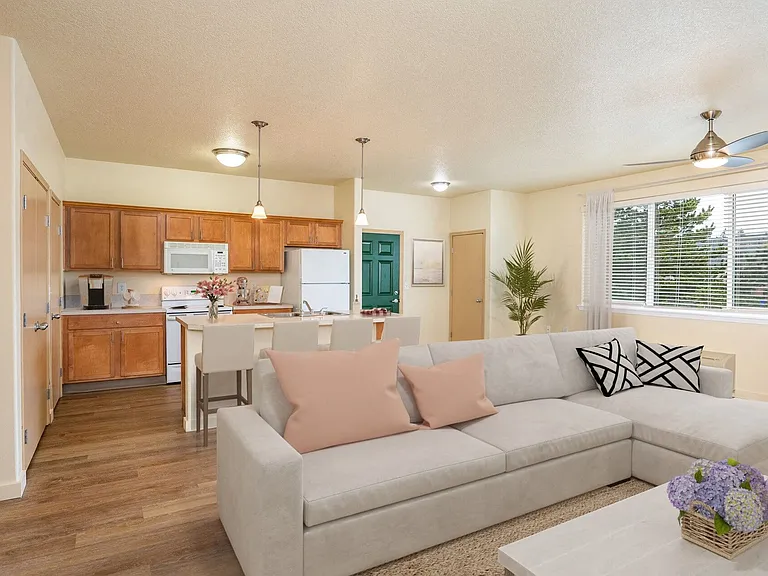 1497-1549 NE Market Dr — Photo 18