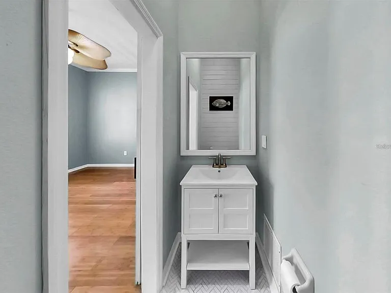 5237 Brighton Shore Dr — Photo 37