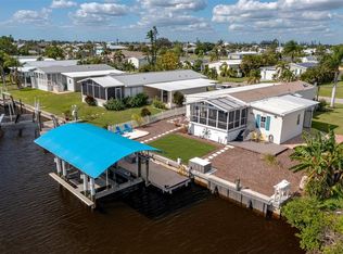 625 Hawaii Ct, Punta Gorda, FL 33950