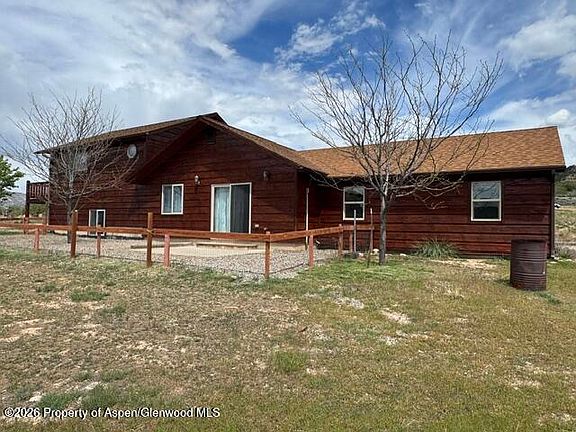 4th image of 3490 County Road 311