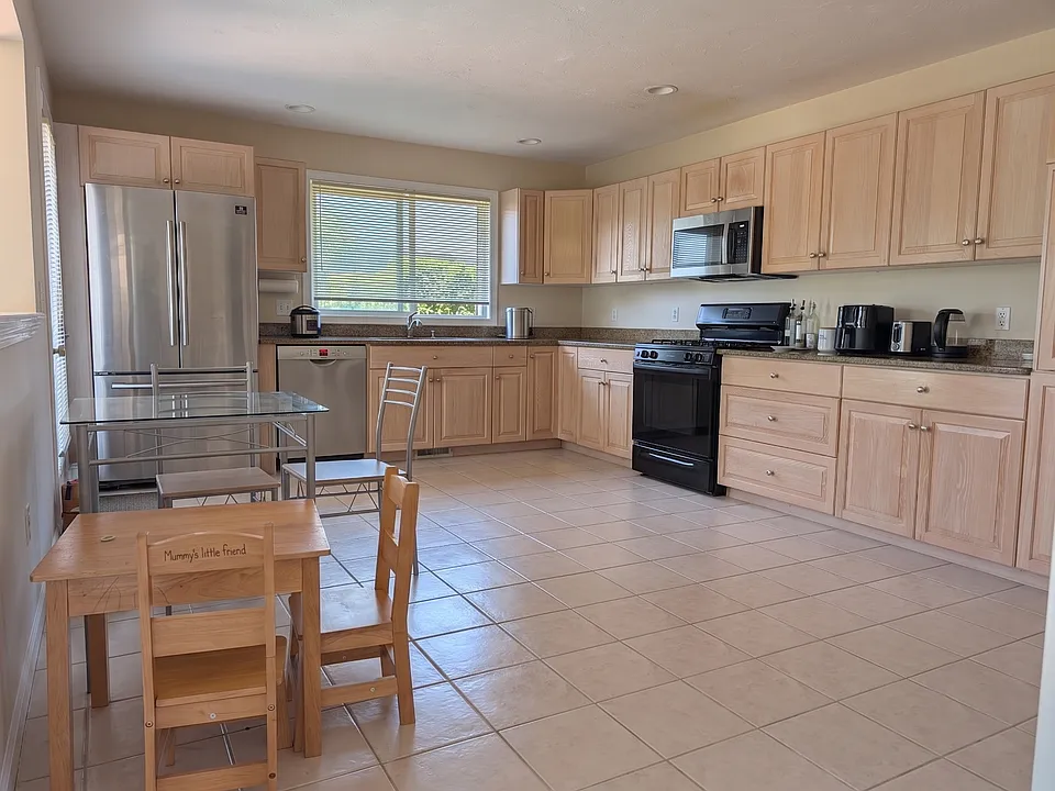 142 Algonquin Trl