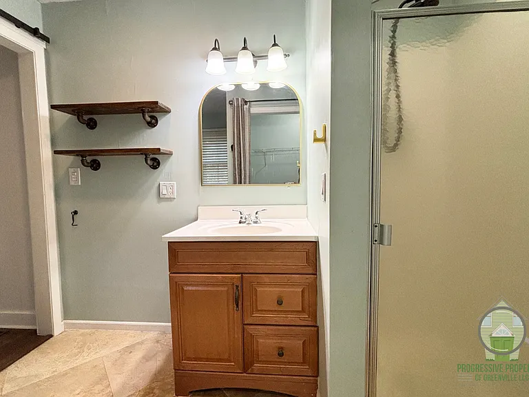 109 Buist Ave — Photo 14