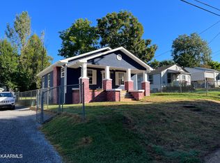 2407 Brown Ave, Knoxville, TN 37917