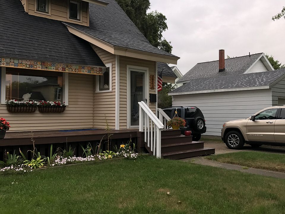 1st image of 1343 Pennoyer Ave