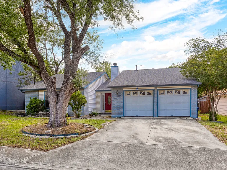 7254 Flaming Forest St — Photo 12