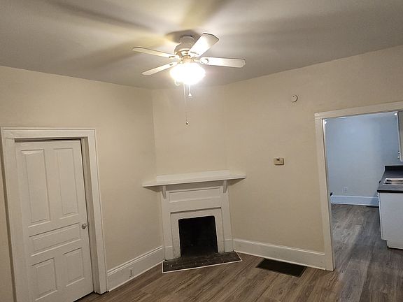 Livingroom, from the front door