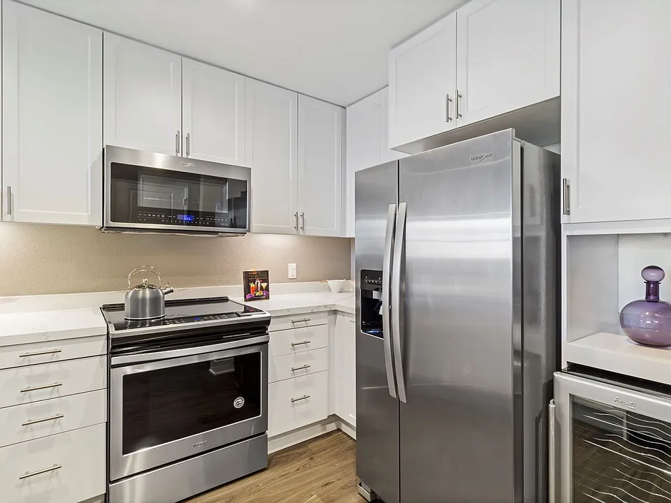 Santana Row apartments community photo