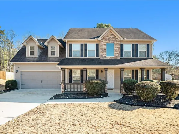 1504 Cedar Creek Dr, Loganville, GA 30052