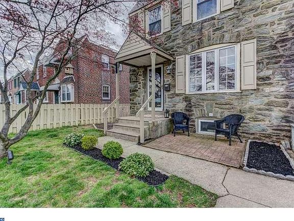 2nd image of 262 Childs Ave